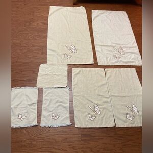 Butterfly towels Vintage Ivory colored with butterflies set of 7 Martex USA